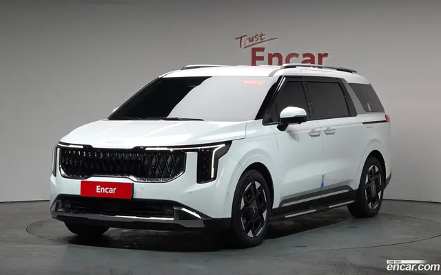 Kia Carnival 9 — миниатюра 1
