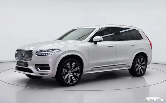Volvo XC90 B6 — миниатюра 1