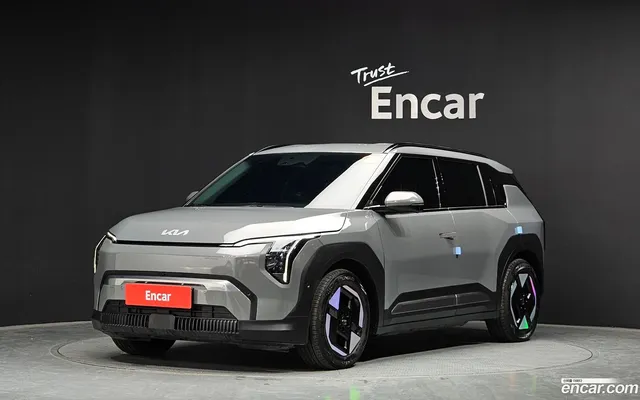 Kia EV3 2WD — миниатюра 1