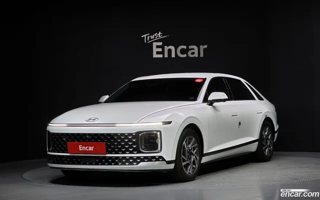 Hyundai Grandeur (GN7) 2.5 2WD — миниатюра 1