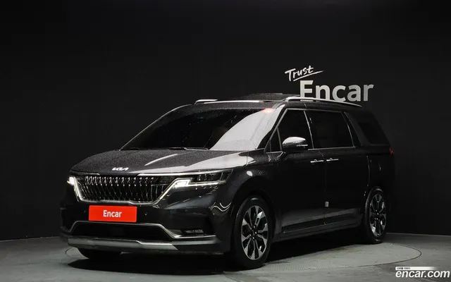 Kia Carnival 7 — миниатюра 1