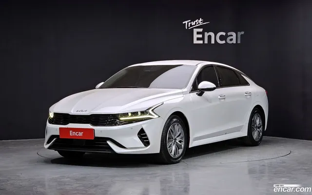 Kia K5 Hybrid — миниатюра 1