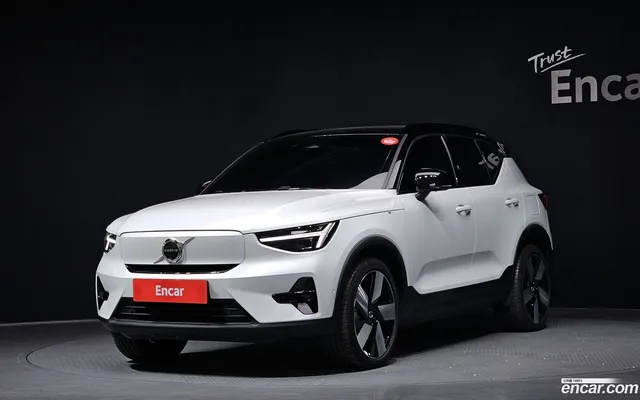 Volvo XC40 — миниатюра 1