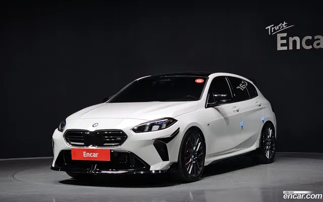 BMW 1 (F70) M135 xDrive — миниатюра 1