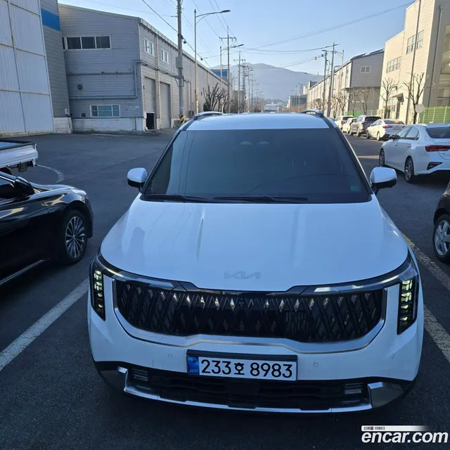 Kia Carnival HEV 7 — миниатюра 1