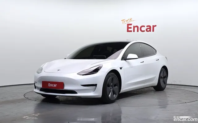 Tesla Model 3 AWD — миниатюра 1