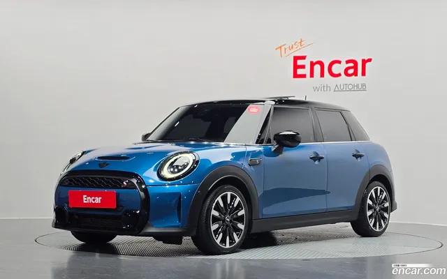 MINI Cooper S 5 — миниатюра 1