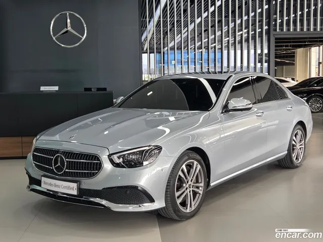 Mercedes-Benz E-Class (W213) E350 4MATIC — миниатюра 1