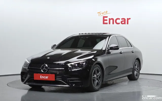 Mercedes-Benz E-Class (W213) E250 AMG Line — миниатюра 1