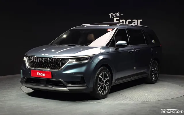 Kia Carnival 9 — миниатюра 1