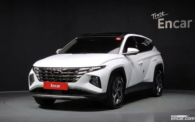 Hyundai Tucson (NX4) 1.6 4WD — миниатюра 1