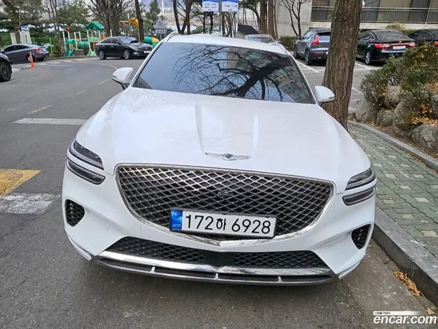 Genesis GV70 2.5T AWD — миниатюра 1