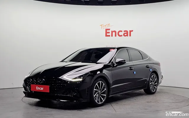 Hyundai Sonata (DN8) 1.6 — миниатюра 1