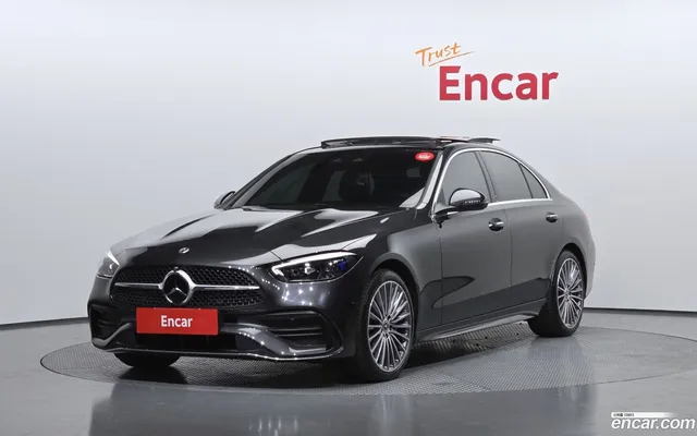 Mercedes-Benz C-Class (W206) C300 AMG Line — миниатюра 1