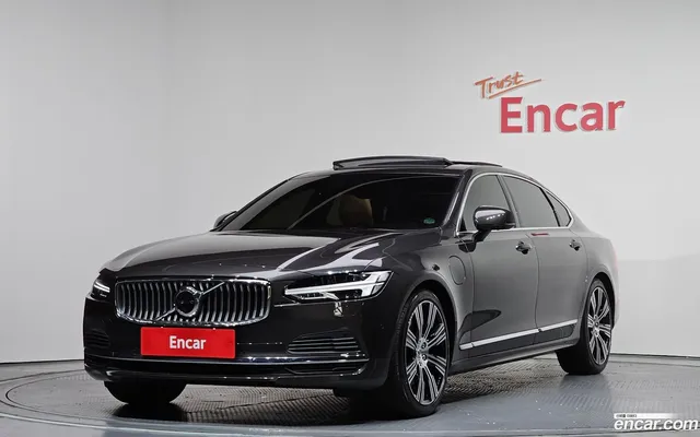 Volvo S90 T8 AWD — миниатюра 1