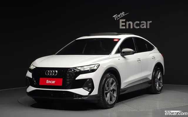 Audi Q4 e-tron (F4) 40 — миниатюра 1