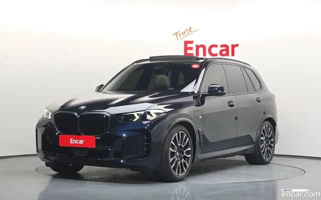BMW X5 (G05) xDrive 50e M — миниатюра 1