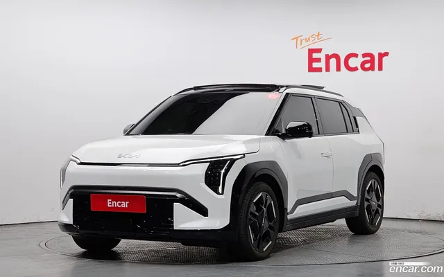 Kia EV3 2WD — миниатюра 1