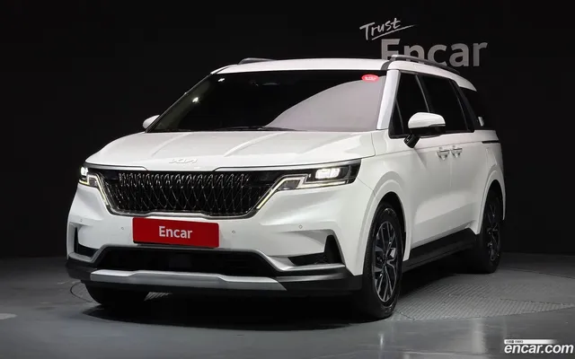 Kia Carnival 9 — миниатюра 1
