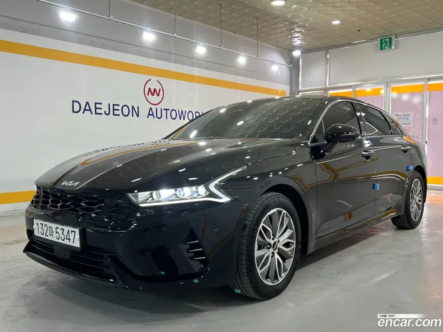 Kia K5 Hybrid — миниатюра 1