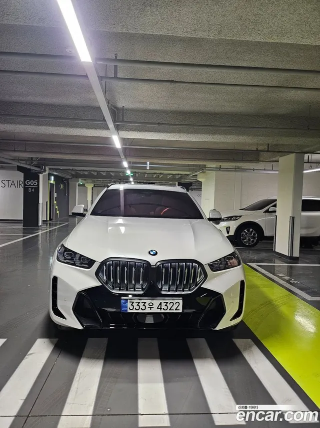 BMW X6 (G06) xDrive40i M — миниатюра 1
