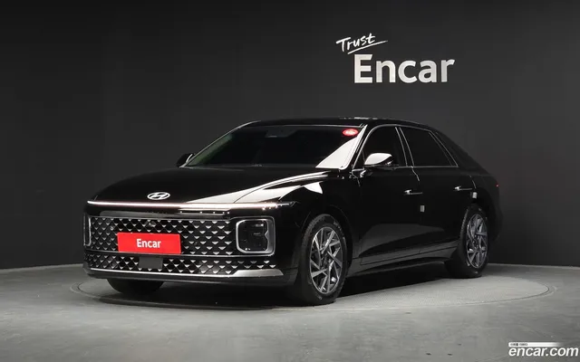 Hyundai Grandeur Hybrid (GN7) — миниатюра 1