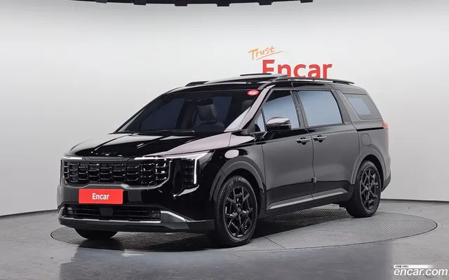 Kia Carnival 9 X Line — миниатюра 1