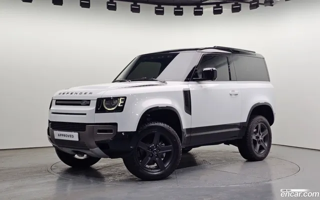 Land Rover (L663) 90 D250 X- SE — миниатюра 1