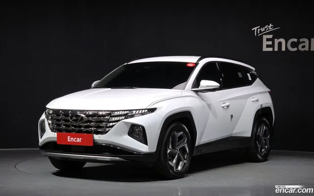 Hyundai Tucson (NX4) 1.6 4WD — миниатюра 1