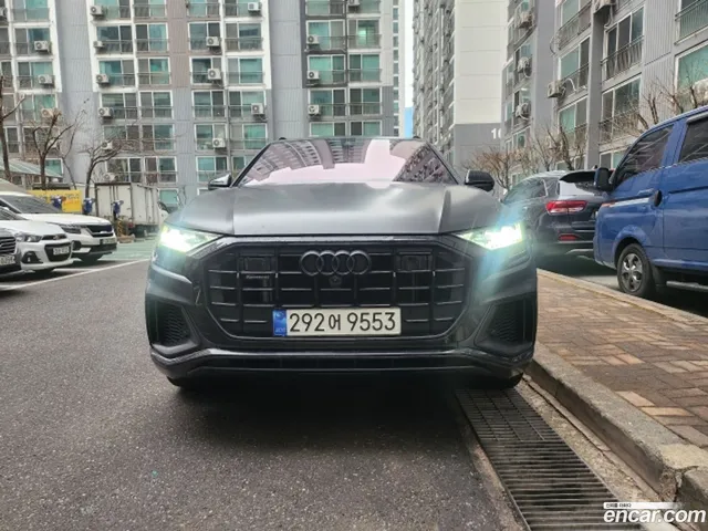 Audi Q8 (4M) 55 TFSI — миниатюра 1