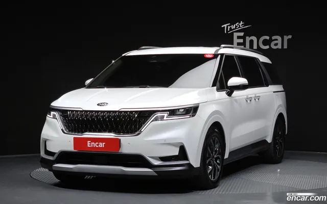 Kia Carnival 9 — миниатюра 1