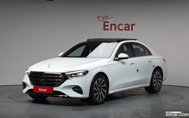 Mercedes-Benz E-Class (W214) E300 4MATIC — миниатюра 1