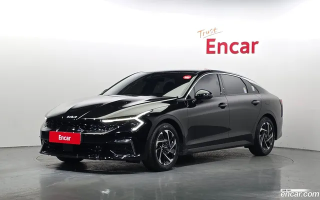 Kia K5 Hybrid — миниатюра 1