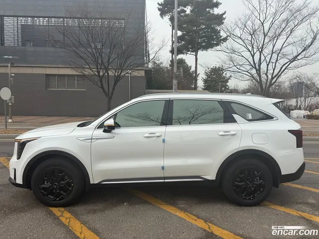 Kia Sorento HEV 1.6 2WD — миниатюра 1