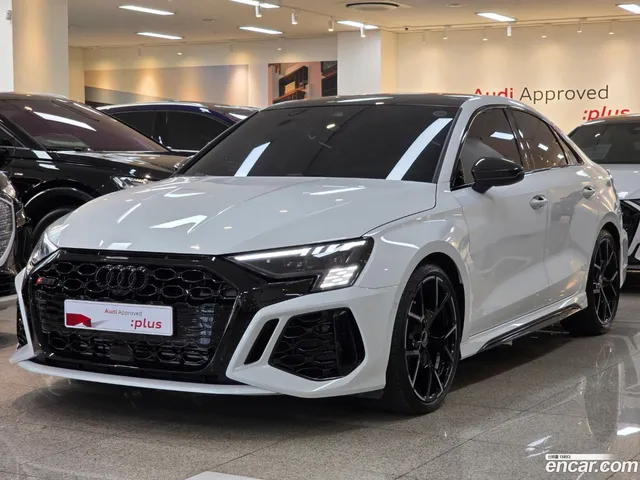 Audi RS3 (8Y) 2.5 TFSI — миниатюра 1