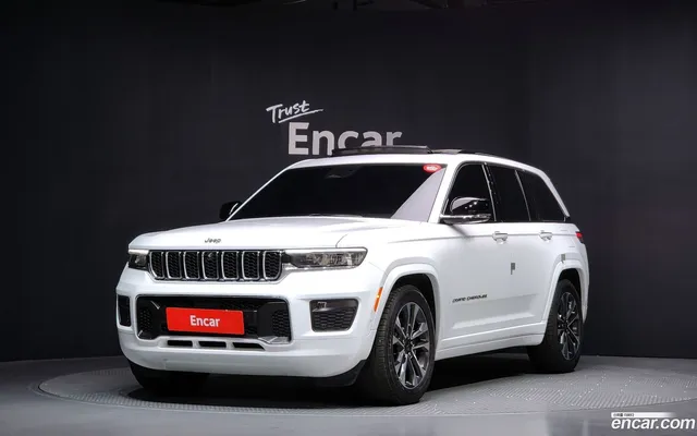 Jeep Grand Cherokee (WL) 3.6 — миниатюра 1