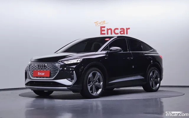 Audi Q4 e-tron (F4) 45 — миниатюра 1