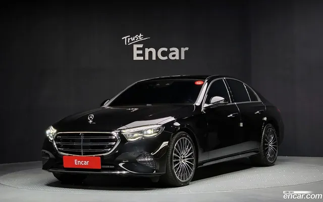 Mercedes-Benz E-Class (W214) E450 4MATIC — миниатюра 1