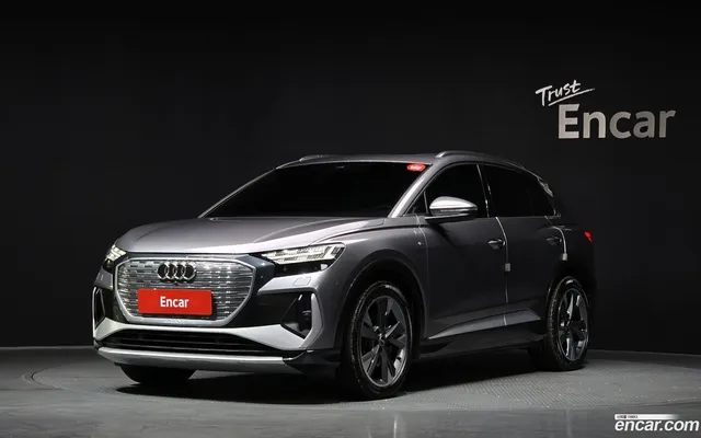 Audi Q4 e-tron (F4) 40 — миниатюра 1