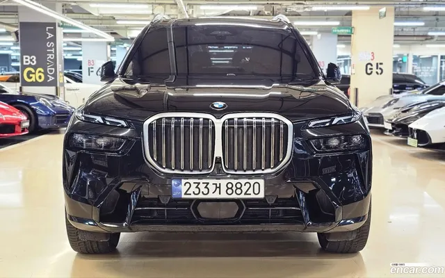 BMW X7 (G07) xDrive 40i M 6 — миниатюра 1