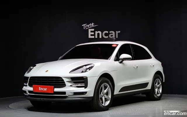 Porsche Macan 2.0 — миниатюра 1