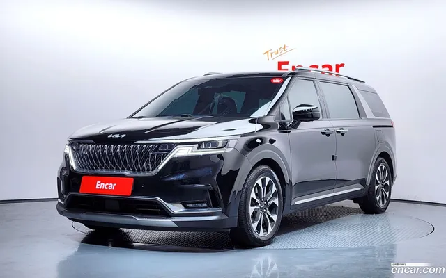 Kia Carnival 7 — миниатюра 1