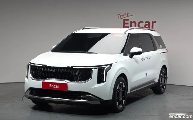 Kia Carnival 9 — миниатюра 1