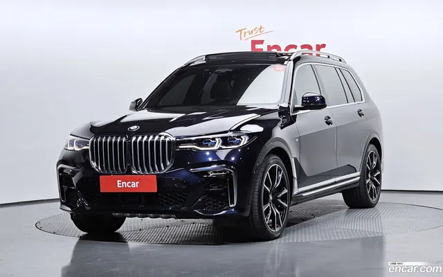 BMW X7 (G07) xDrive 40i M 6 — миниатюра 1