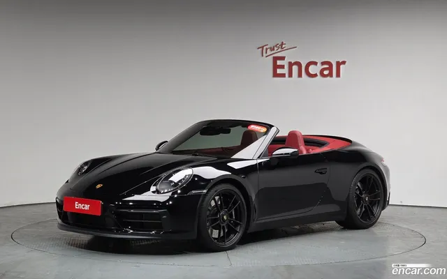 Porsche 911 (992) 4 GTS — миниатюра 1