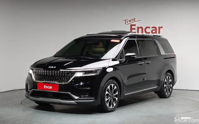 Kia Carnival 7 — миниатюра 1