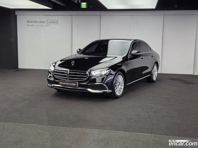 Mercedes-Benz E-Class (W213) E250 — миниатюра 1