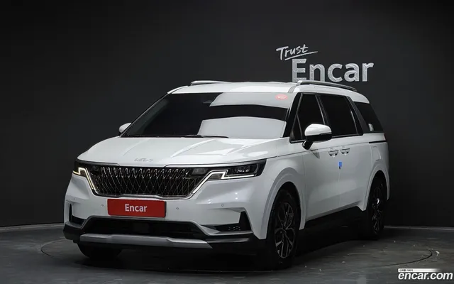 Kia Carnival 9 — миниатюра 1