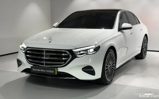 Mercedes-Benz E-Class (W214) E450 4MATIC — миниатюра 1