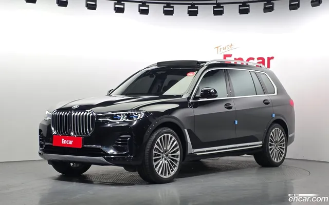 BMW X7 (G07) xDrive 40i 7 — миниатюра 1